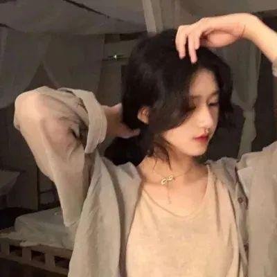 偷窥至亲 在线观看